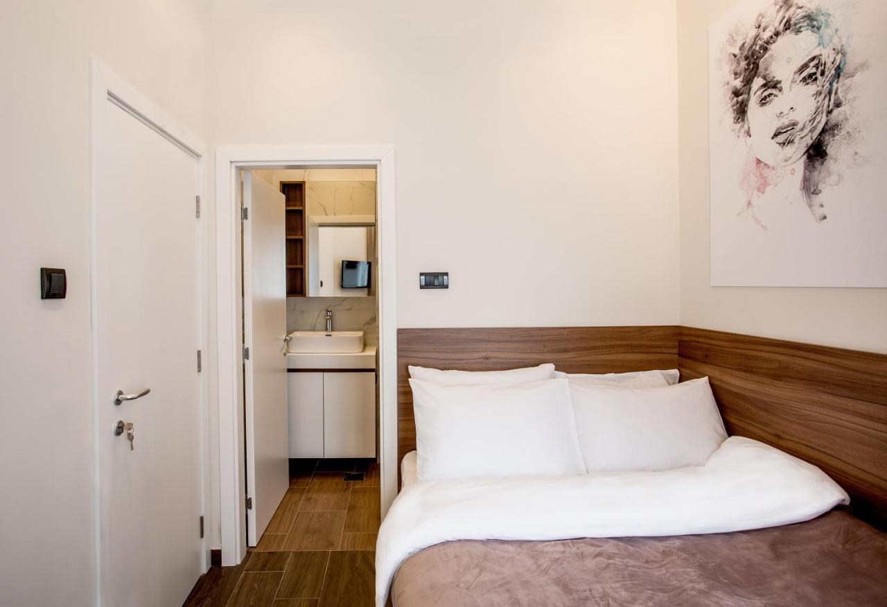 Sacher Apartments Ni Exteriér fotografie