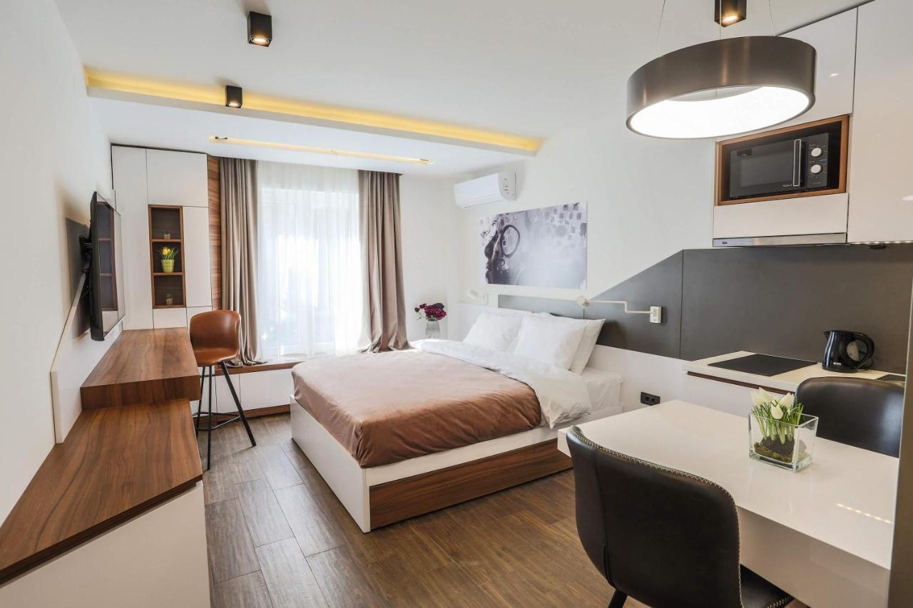 Sacher Apartments Ni Exteriér fotografie